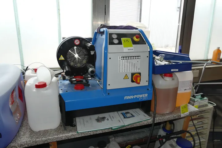 Finn Power eloktrohydraulische Werkstattpresse P20